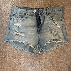 Aeropostale ripped Jean shorts, size 4, fit like a small